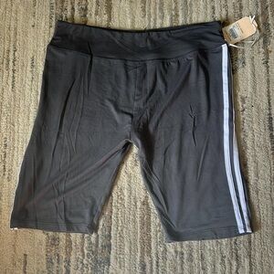 Women’s Biker Shorts